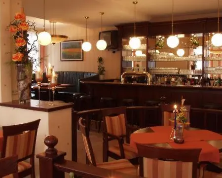 Zur Linde Hotel