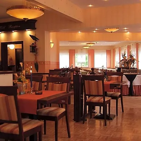 Zur Linde Hotel