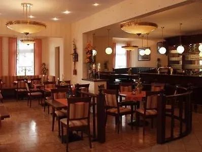 Zur Linde Hotel Heede