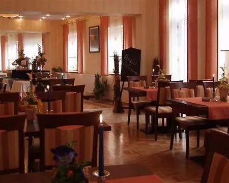 Zur Linde Hotel Heede